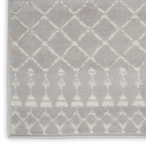 Homeroots 5' X 7' Gray Geometric Berber Area Rug Grey Polypropylene 385825