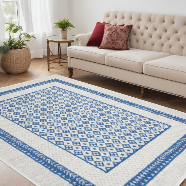 Homeroots 5' X 7' Navy Blue Geometric Dhurrie Area Rug  Polypropylene 385881