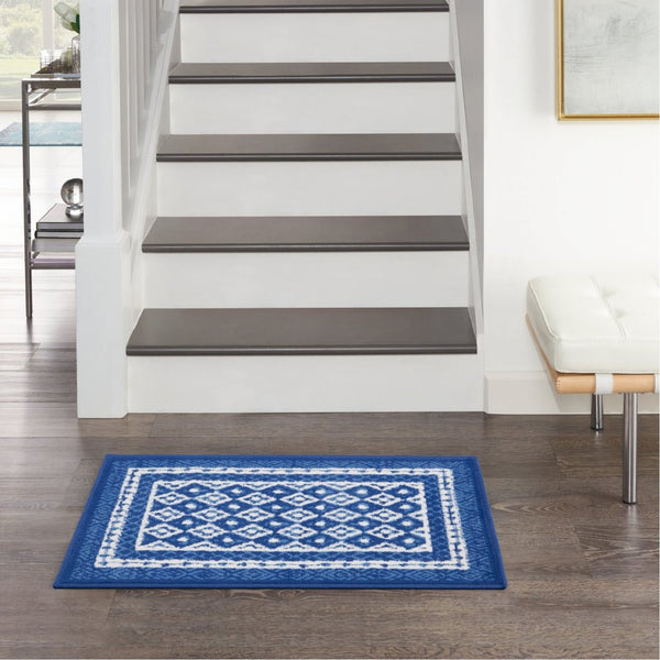 Homeroots 6' X 9' Navy Blue Geometric Dhurrie Area Rug  Polypropylene 385885