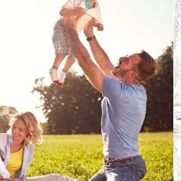 Homeroots 20" X 24" Rustic Farmhouse White Wash Wood Frame   386530