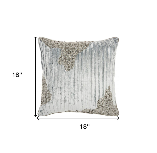 Homeroots 18" Periwinkle Cotton Throw Pillow   386660