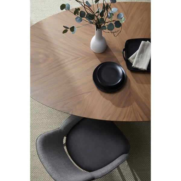 EuroStyle Deodat Oval Dining Table Seats Eight with Lacquer Finish and Beveled Edge Detail Walnut 29.5 H 38666WAL-KIT