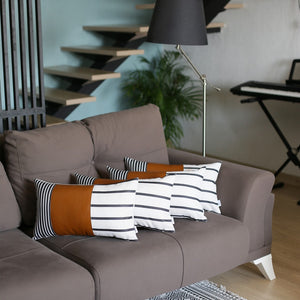 Homeroots Set Of 4 Black And White Faux Leather Lumbar Pillow Covers   386823