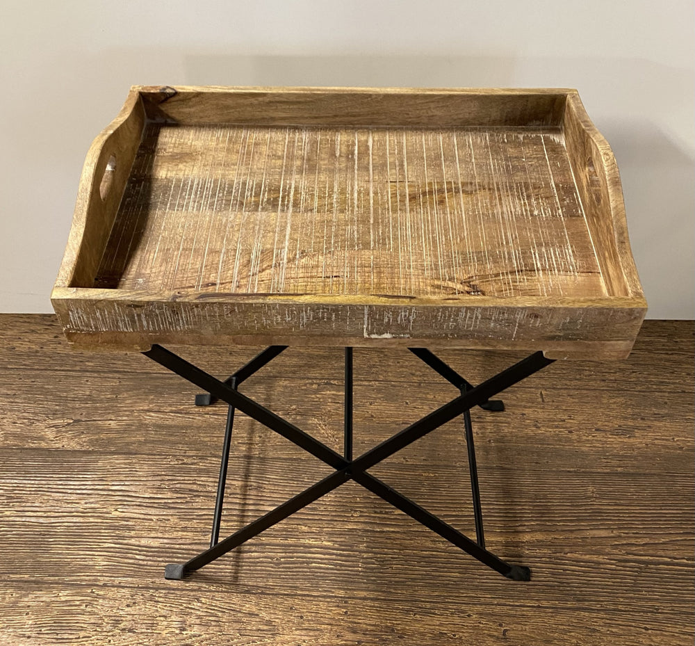 Homeroots Modern Farmhouse Literal Tray Table   387688