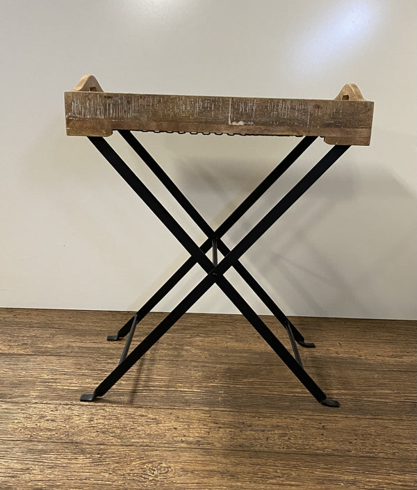 Homeroots Modern Farmhouse Literal Tray Table   387688