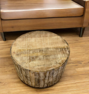 Homeroots 32" Brown Solid Wood Round Coffee Table   387693
