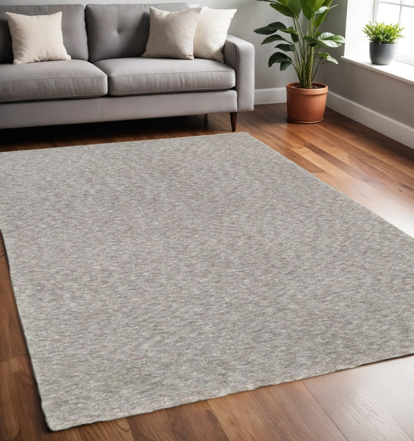 HomeRoots 3' Modern Shaggy Soft Gray Area Rug – Luxurious Microfiber Comfort for Stylish Home Decor Spaces 5' x 7' 387963