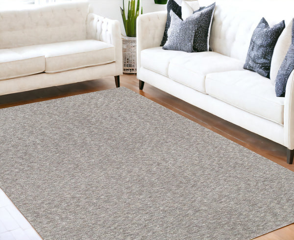 Homeroots 5' X 7' Modern Shaggy Soft Gray Indoor Area Rug Grey Polyester 387963