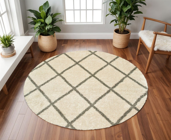 HomeRoots 2' Elegant Ivory and Gray Geometric Lattice Runner Rug - Durable, Soft, Stylish for High-Traffic Areas Ivory/ Grey 7'10" Round 387983