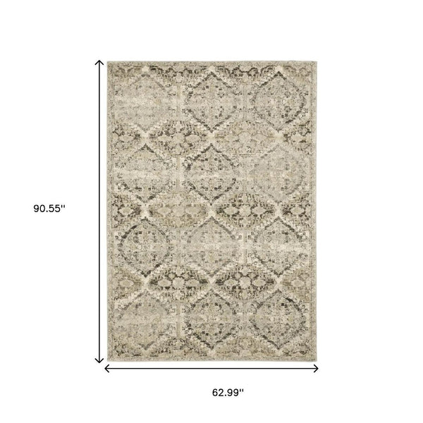 HomeRoots 2' Elegant Ivory and Gray Floral Trellis Indoor Runner Rug for Hallways and Entryways Decor 5'3" x 7'6" 388040