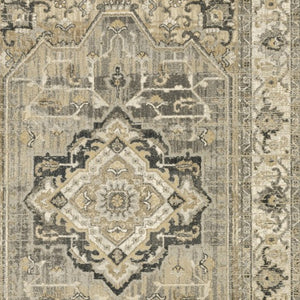 Homeroots 7' X 10' Beige And Gray Traditional Medallion Indoor Area Rug  Polypropylene 388060