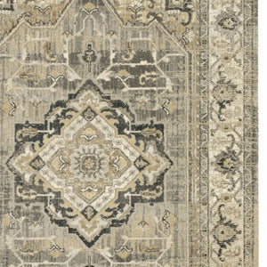 Homeroots 8' X 11' Beige And Gray Traditional Medallion Indoor Area Rug  Polypropylene 388066