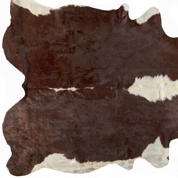 Homeroots 6' X 7' Brown And White Natural Cowhide Area Rug  Cowhide 388524