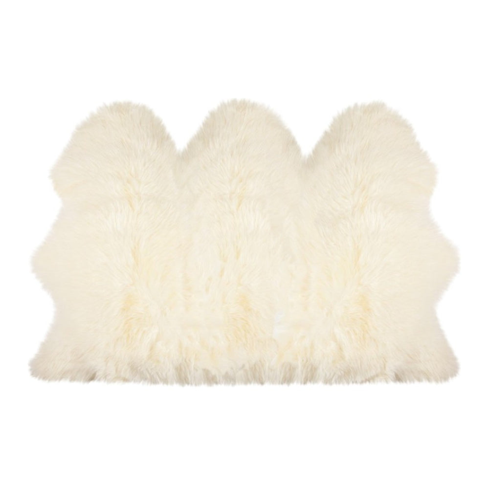 HomeRoots 3' X 5' Trio Natural Sheepskin Area Rug - Luxurious Off-White Comfort for Home Décor & Style 388527