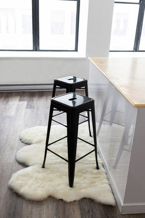 HomeRoots 3' X 5' Trio Natural Sheepskin Area Rug - Luxurious Off-White Comfort for Home Décor & Style 388527