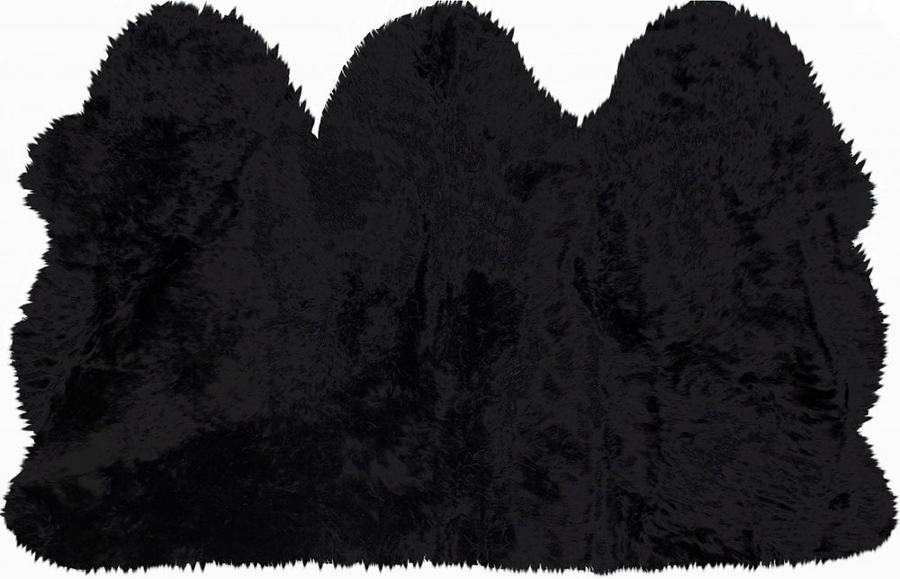 Homeroots 3' X 5' Black Natural Sheepskin Area Rug  Genuine Sheepskin 388528