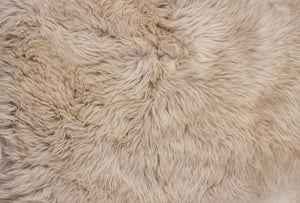 Homeroots 3' X 5' Taupe Natural Sheepskin Area Rug  Genuine Sheepskin 388533