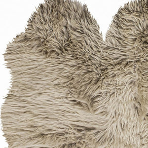 Homeroots 3' X 5' Taupe Natural Sheepskin Area Rug  Genuine Sheepskin 388533