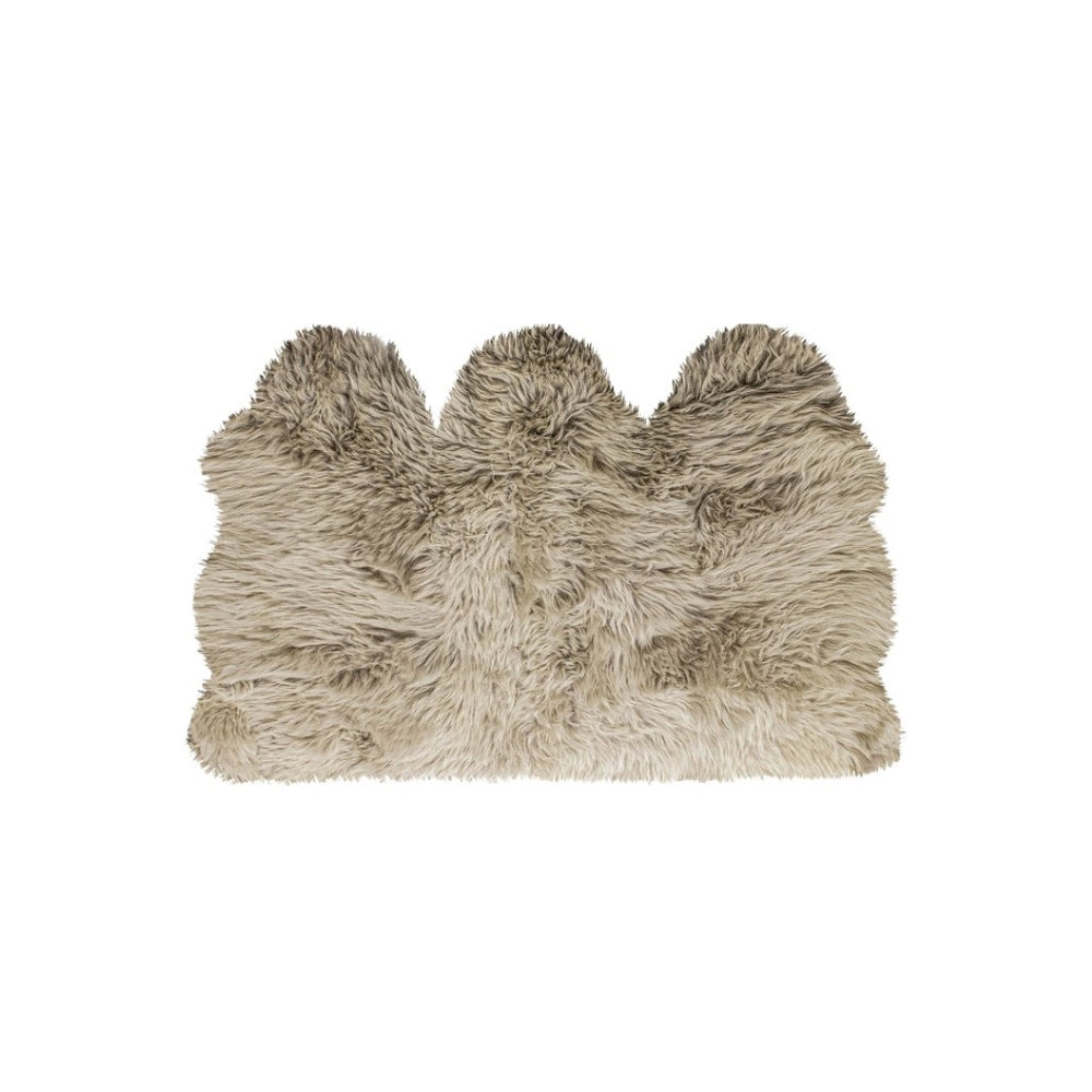HomeRoots 3' X 5' Luxurious Taupe Natural Sheepskin Area Rug - Handcrafted, Soft, Unique & Durable Accent Piece 388533