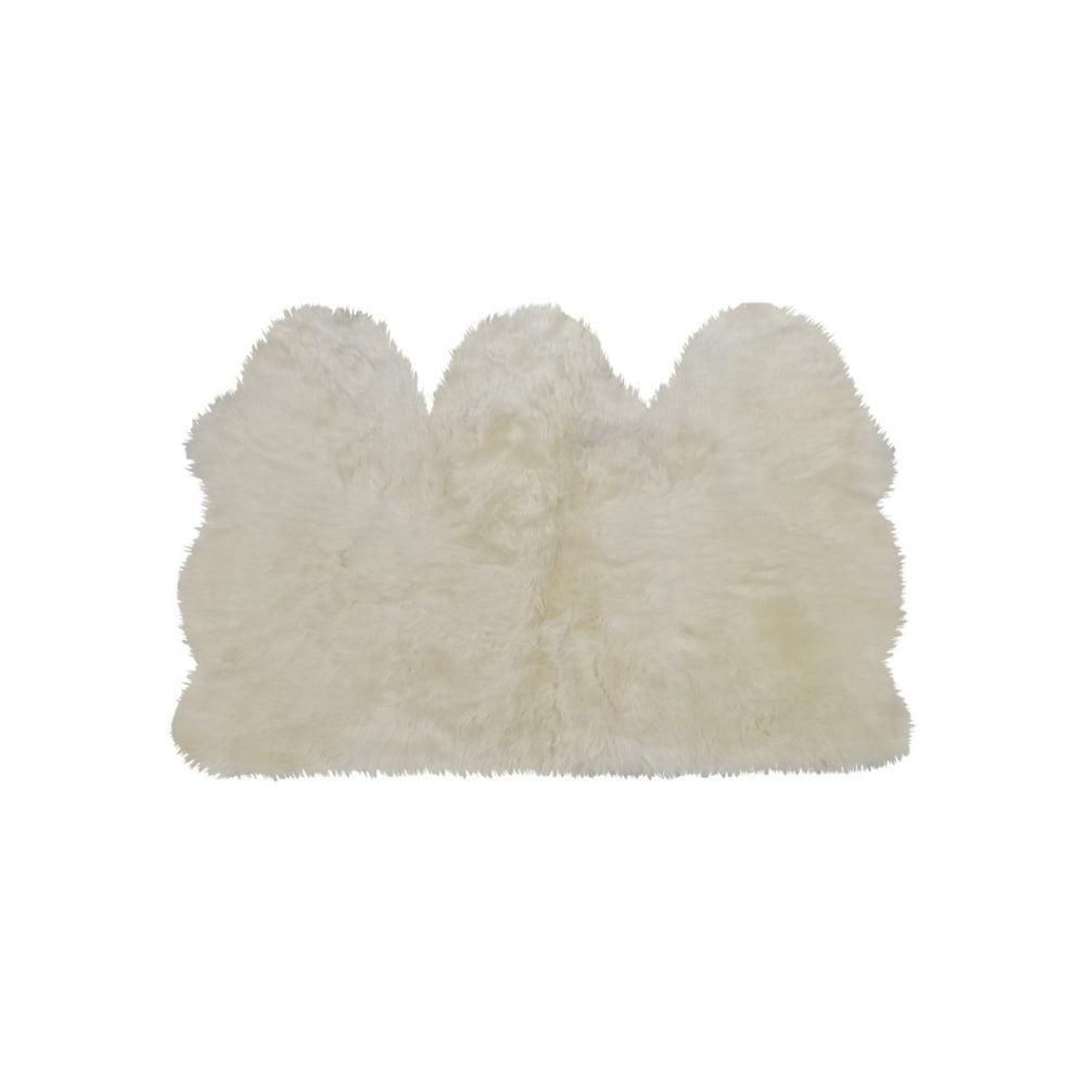 HomeRoots 3' X 5' Luxurious Handcrafted Golden Natural Sheepskin Area Rug - Cozy, Durable, and Hypoallergenic 388534