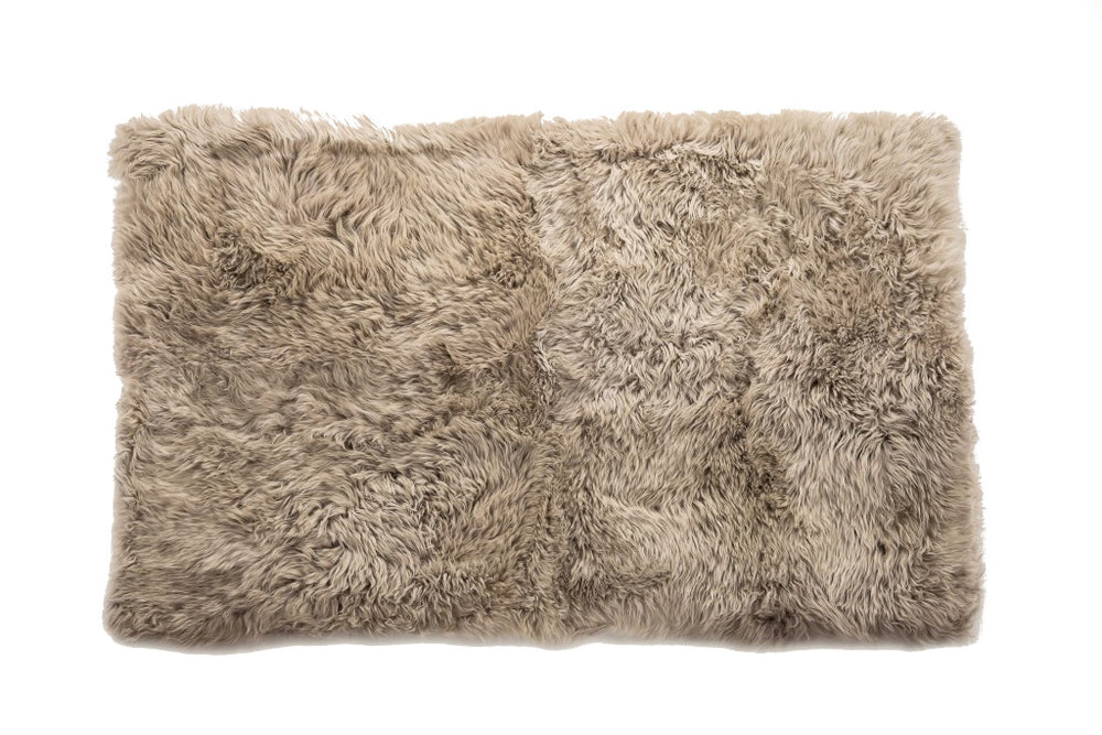 Homeroots 3' X 5' Taupe Natural Rectangular Sheepskin Area Rug  Genuine Sheepskin 388538