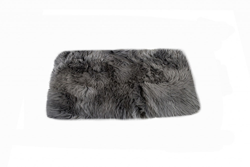 HomeRoots 2' X 3' Gray Area Rug - Luxurious Handcrafted New Zealand Sheepskin with Plush Pile for Cozy Elegance 388541