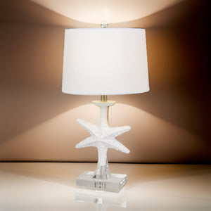 Homeroots Set Of Two 28" Clear And White Coastal Star Fish Table Lamps Coastal With White Drum Shades   388552