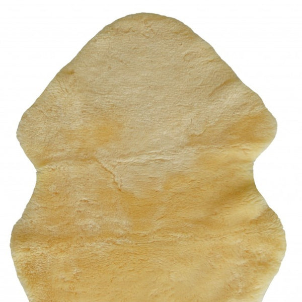 Homeroots 2" X 4" Natural Off White Medical Grade Sheepskin Throw Blanket  Sheepskin 388645