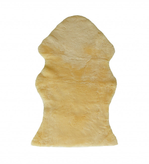 Homeroots 2" X 4" Natural Off White Medical Grade Sheepskin Throw Blanket  Sheepskin 388645