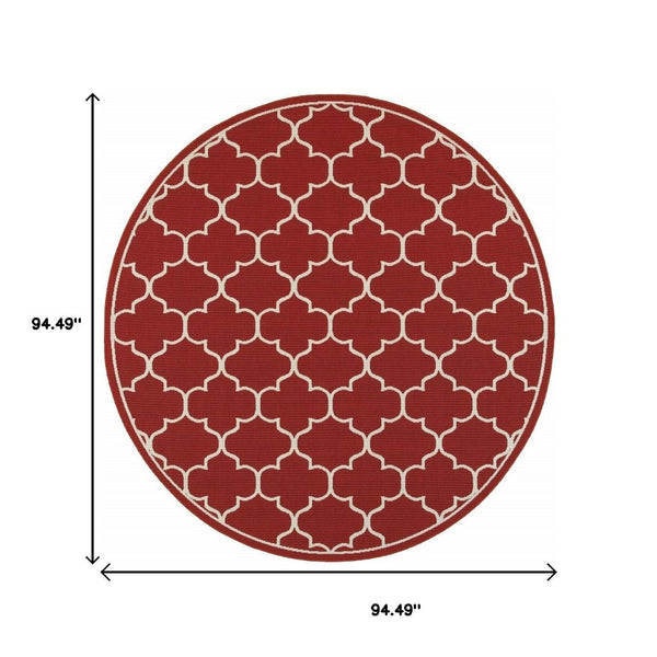 HomeRoots 5' Red and Ivory Indoor/Outdoor Area Rug – Durable, Weather-Resistant Design for Any Space 7'10" Round 388664