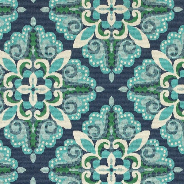 HomeRoots 5' Indoor Outdoor Area Rug - Vibrant Blue and Green, Water-Resistant, Easy-Care for High-Traffic Spaces 6'7" x 9'6" 388669