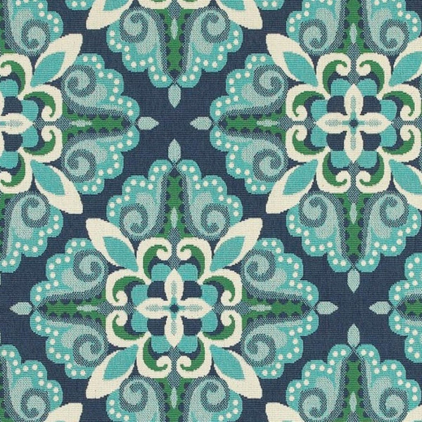 HomeRoots 5' Indoor Outdoor Area Rug - Vibrant Blue and Green, Water-Resistant, Easy-Care for High-Traffic Spaces 6'7" x 9'6" 388669
