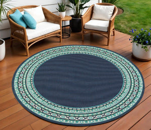 HomeRoots 5' Indoor Outdoor Area Rug in Bold Blue and Green - Stylish Geometric Design for Versatile Spaces 7'10" Round 388678