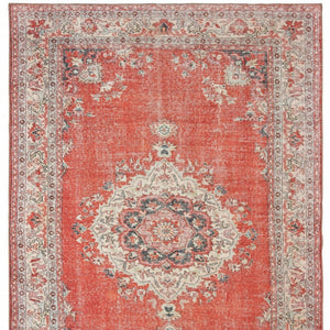 Homeroots 4' X 6' Red And Gray Oriental Area Rug  Polyester 388830