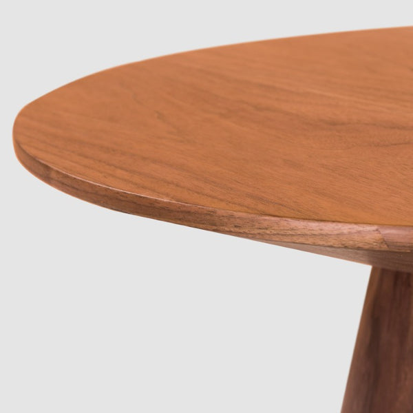 EuroStyle Wesley Round Walnut Veneer Side Table FSC Certified Wood for Living or Bedroom 38886WAL-A