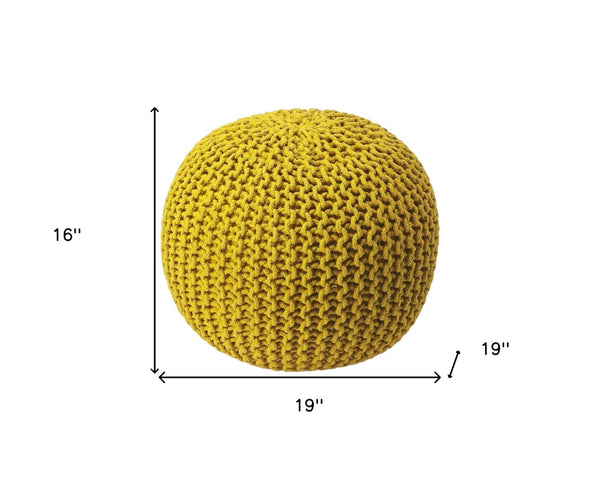 Homeroots 19" Gold Round Pouf Ottoman - Stylish Multi-functional Accent Seat & Foot Rest For Modern Spaces   388959