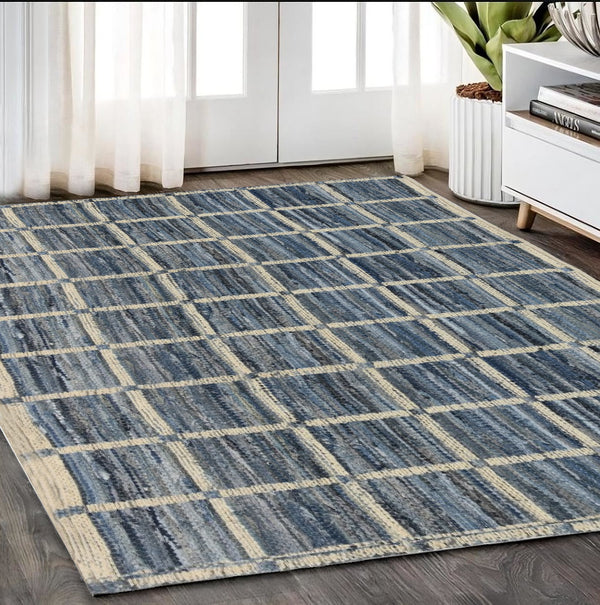 Homeroots 5' X 8' Blue And Gray Area Rug  Cotton Blend 389075
