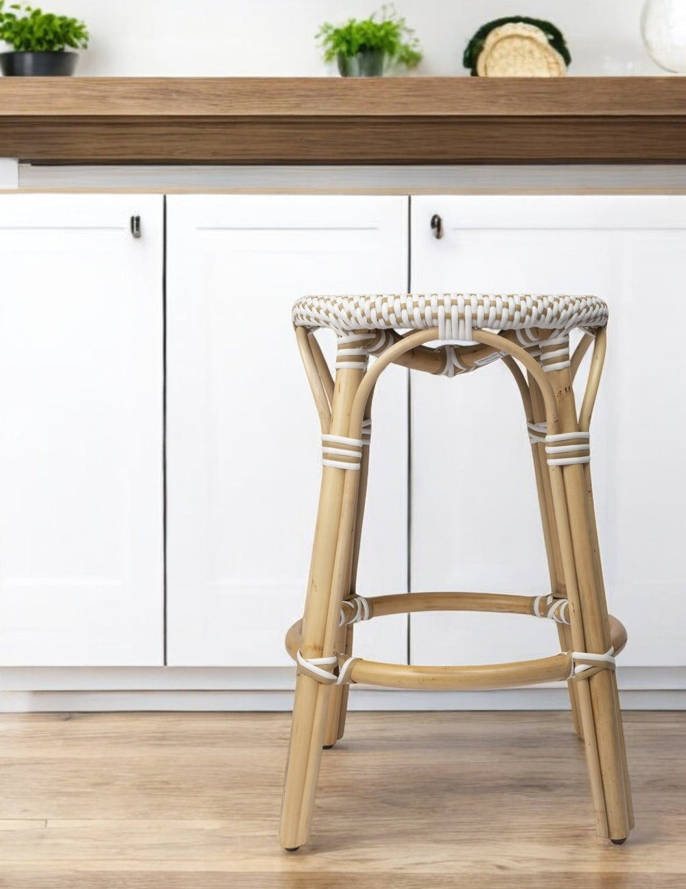 Homeroots 24" Beige White And Natural Rattan Backless Counter Height Bar Chair   389108