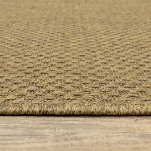 HomeRoots 5' Tan Indoor Outdoor Area Rug - Durable, Low Maintenance, Versatile Design for Every Space & Style 7'10" Round 389471