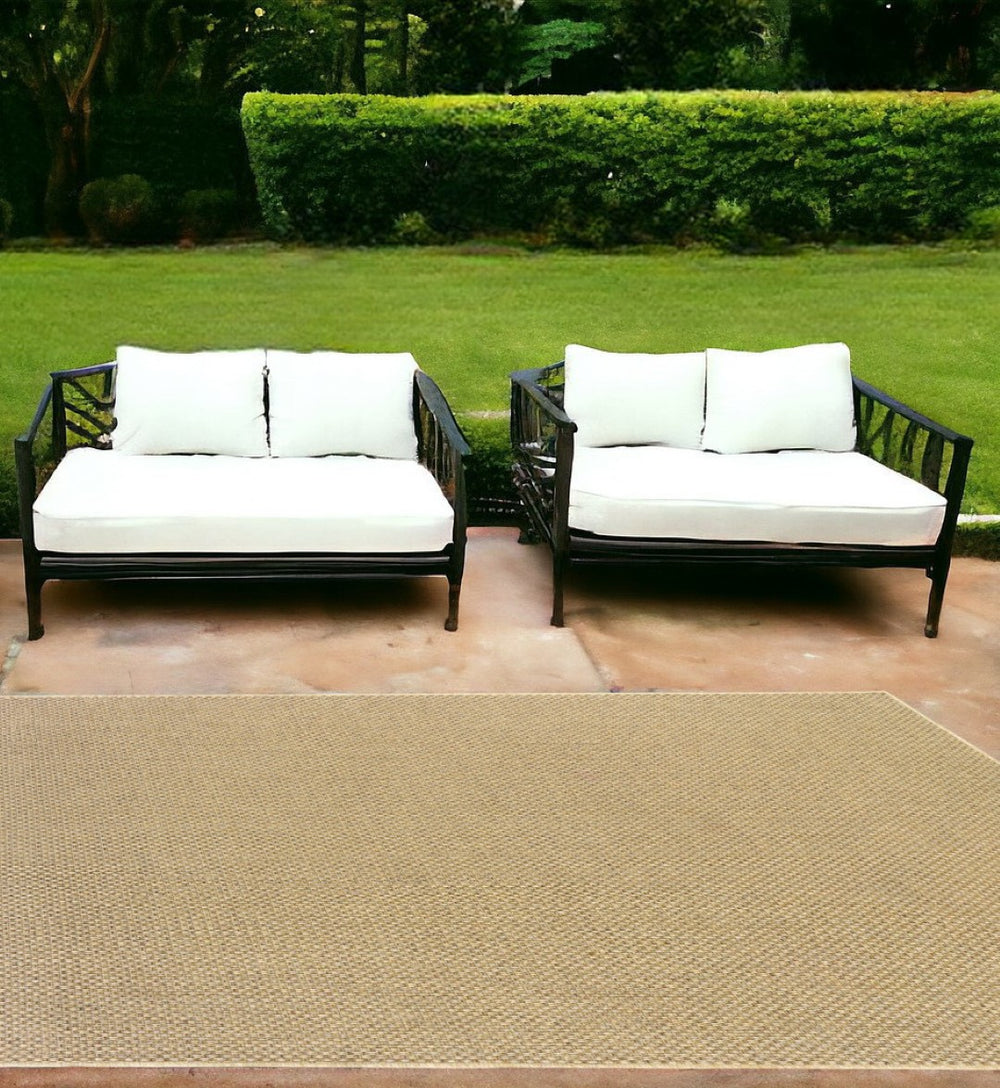 HomeRoots 5' Beige Indoor Outdoor Area Rug - Durable, Easy-Care, Chic Design for Stylish Spaces and Patios 6'7" x 9'6" 389477