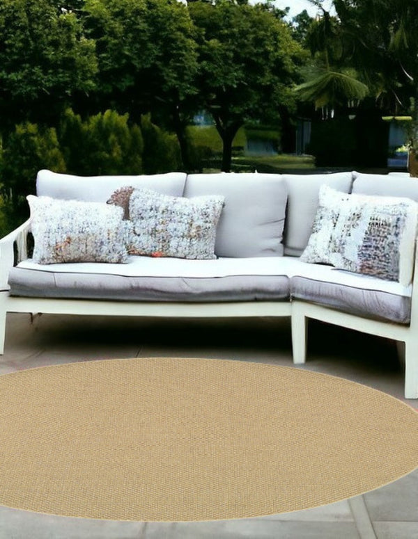 HomeRoots 5' Beige Indoor Outdoor Area Rug - Durable, Easy-Care, Chic Design for Stylish Spaces and Patios 7'10" Round 389479