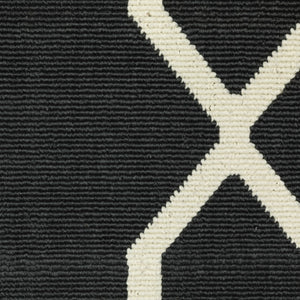 HomeRoots 5' Black and Ivory Area Rug – Elegant Indoor Outdoor Style, Durable, Easy Care for Versatile Spaces 6'7" x 9'6" 389534