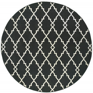 HomeRoots 5' Black and Ivory Area Rug – Elegant Indoor Outdoor Style, Durable, Easy Care for Versatile Spaces 7'10" Round 389536