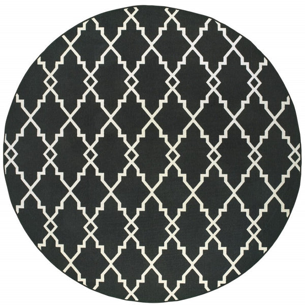 HomeRoots 5' Black and Ivory Area Rug – Elegant Indoor Outdoor Style, Durable, Easy Care for Versatile Spaces 7'10" Round 389536
