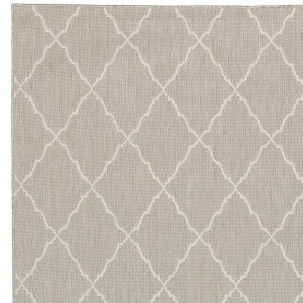 HomeRoots 7' Gray and Ivory Indoor Outdoor Area Rug - Durable, Stylish, Low-Profile Design for Any Space 6'7" x 9'2" 389550