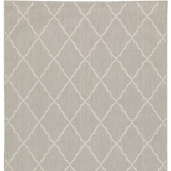 HomeRoots 7' Gray and Ivory Indoor Outdoor Area Rug - Durable, Stylish, Low-Profile Design for Any Space 7'10" x 10' 389551