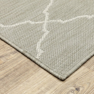 HomeRoots 7' Gray and Ivory Indoor Outdoor Area Rug - Durable, Stylish, Low-Profile Design for Any Space 9'10" x 12'10" 389552