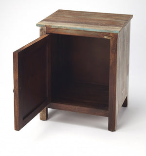 HomeRoots 18" Brown Accent Cabinet - Stylish, Compact Storage Solution for Modern and Classic Interiors! 389807