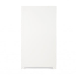 Homeroots 34" White Manufactured Wood Three Drawer Dresser  Manufactured Wood 389816