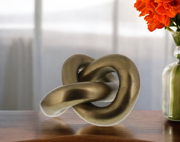 Homeroots 5" Brass Gold Metal Knot Sculpture  Metal 390126
